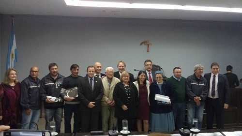 Concejo entregó Premios al Merito al Club Unión, Ex combatientes de Malvinas 