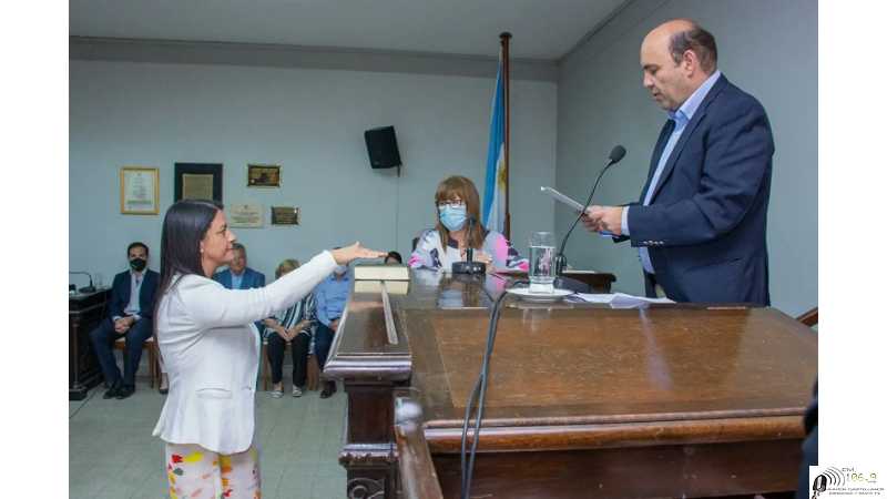 Asumieron las autoridades en Concejo Municipal Esperanza 2021