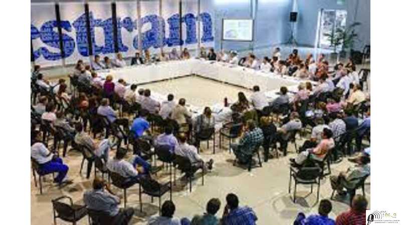 FINALMENTE HUBO ACUERDO EN LA PARITARIA MUNICIPAL Acaba de ratificar  el acuerdo paritario logrado  en la sede de Festram