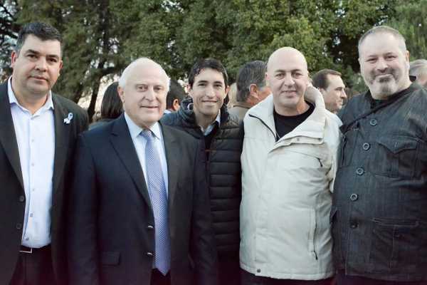 Marcelo Dellaporta con el Gobernador en fiesta de La Pelada