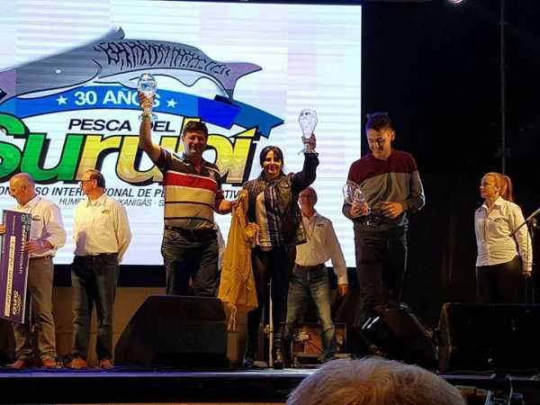 Flia Carolina Leiva -Carlos Sandoval de Humboldt  4to Premio 30°Fiesta del Surubi en Reconquista