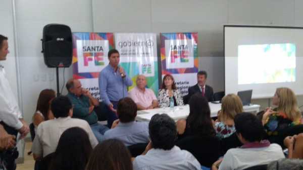 Ruben Pirola este miercoles estuvo en  Feria de Proyectos para Intendentes y Presidentes Comunales