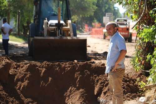 El Gobierno de la Ciudad de Esperanza informa lugares y trabajos que se  desarrollan en el día de hoy para mejorar tu ciudad.