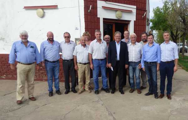 Omar Martínez‏ y Vice Gobernador Carlos Fascendini reunieron  a Presidentes Comunales del Dto Castellanos