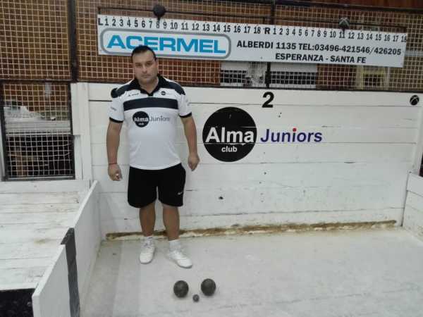 Cristian Gojman al Torneo Individual Especial de Bochas Chicas El jugador representará a Alma Juniors en el certamen nacional.