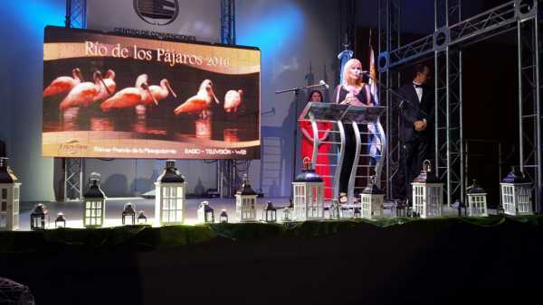 Ruben Capeletto y programa que se emite por FM Aarón Castellanos “Reencuentro Con Lo Nuestro” recibio premios en Entre Rios