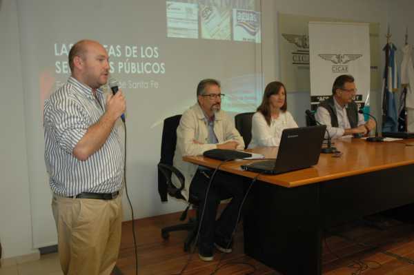 Sr. Alberto Muñoz y la Diputada Lic. Patricia Chialvo dieron la charla sobre aumentos de tarifas en el CICAE
