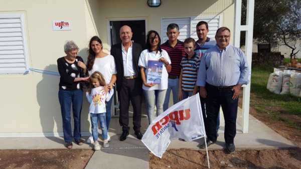 En la localidad de PIlar, UPCN Santa Fe acaba de entregar las llaves de una flamante vivienda