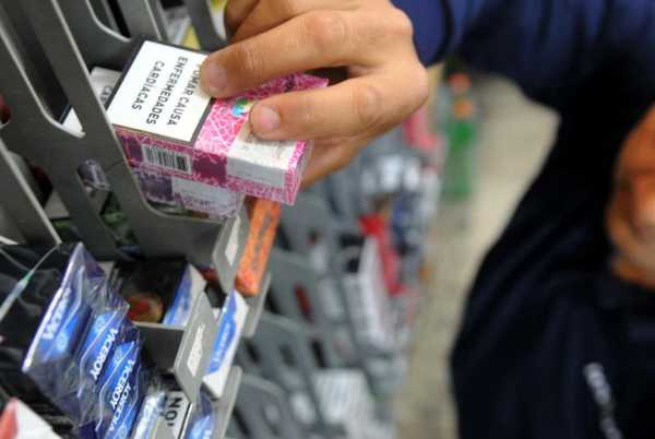 Este lunes vuelven a subir los precios de los cigarrillos