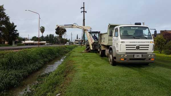 Franconi: “La gestión durante fenómenos climáticos es reconocida por nuestros vecinos”(ver fotos tareas)