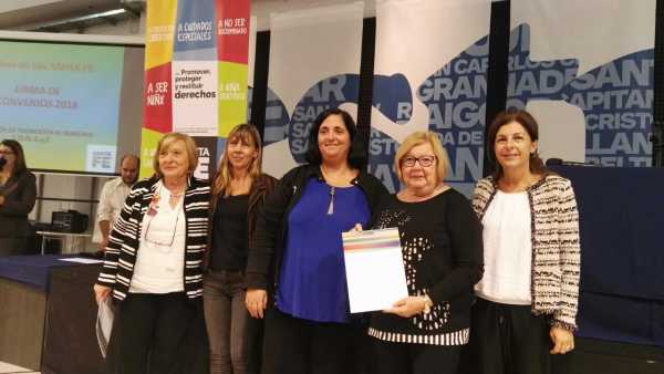 “Acompañar a quienes más lo necesitan es una característica fundacional de este  equipo de Gobierno”afirmó Toledo.