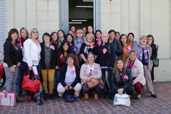 Más de 200 mujeres de UCR- NEO debatieron sobre política y militancia radical