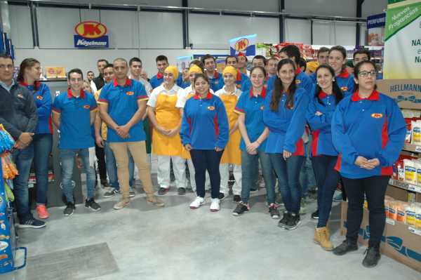 INAUGURO SUCURSAL ESPERANZA