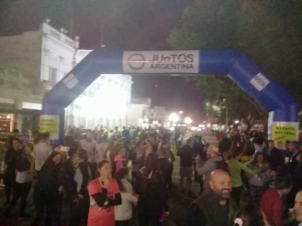 Se desarrolló la maratón nocturna por la vida juntos por una mejor Argentina