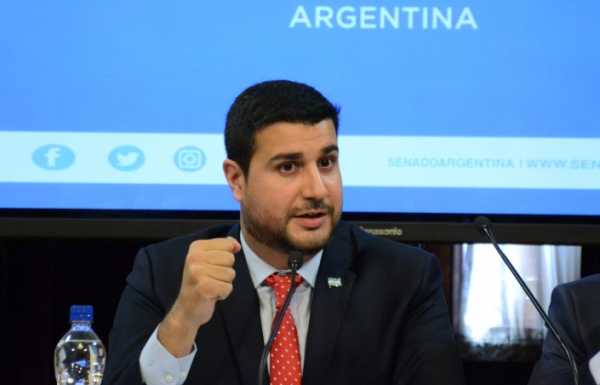  JUEVES 24  08.30: En la intendencia, visita del Dip. Nacional por Santa Fe Marcos Cleri, junto al Dip, Provincial Germán Bacarella.