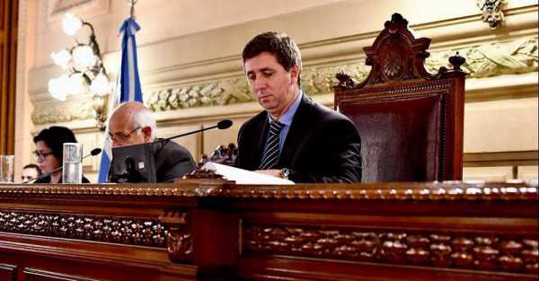 La iniciativa del Senador Pirola que facilita el acceso a una vivienda digna es ley.