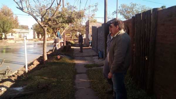 Elena recorrió Barrio Los Troncos 