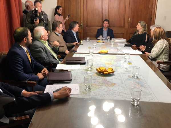 Ruben Pirola informó que hoy en la cámara de Diputados recibimos a la Secretaria de Energía de la Provincia