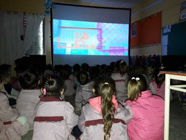 “Las diferentes Ferias del Libro de Las Colonias cuentan siempre con mi acompañamiento” confirmó Pirola.