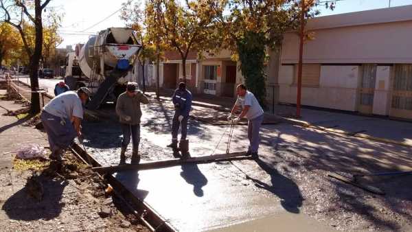  El Gobierno de la Ciudad de Esperanza informa lugares y trabajos que se  desarrollan en el día de hoy para mejorar tu ciudad.14/8/2018