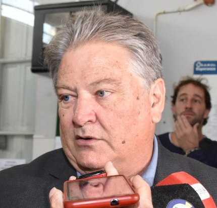 Fascendini recorrió obra en el Hospital de Esperanza