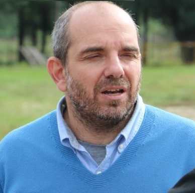 Martín Franconi mostrando trabajos barrio La Orilla ( Ver Video)