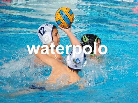 Candela Marcuzzi y Nair Stegmayer con la Argentina en el Mundial de Waterpolo