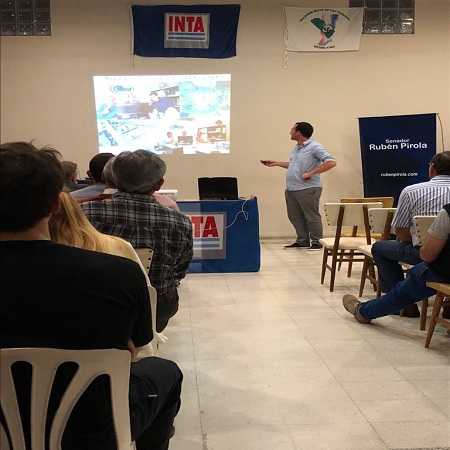Charla técnica organizada por INTA, Codetea y Sociedad Rural Las Colonias en el marco del Día del Agricultor