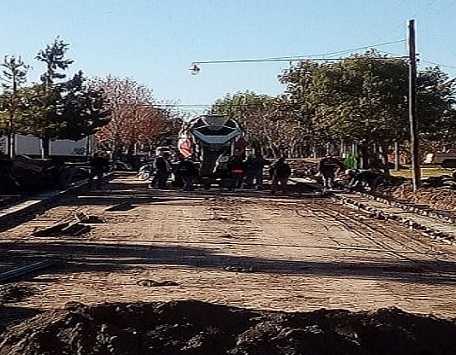 El Gobierno de la Ciudad de Esperanza informa lugares y trabajos que se  desarrollan en el día de hoy para mejorar tu ciudad. 2/10/2018