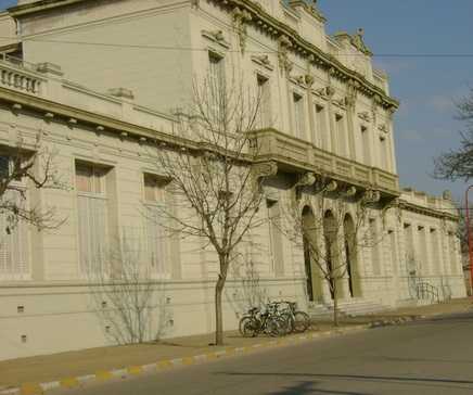  Cunde y Adece agasajan a las Promociones 1968 y 1993