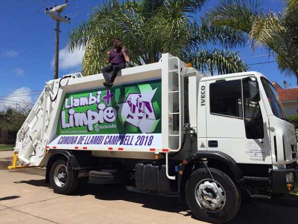 Comuna de Llambi Campbell adquirio un camión recolección y Compactador de basura