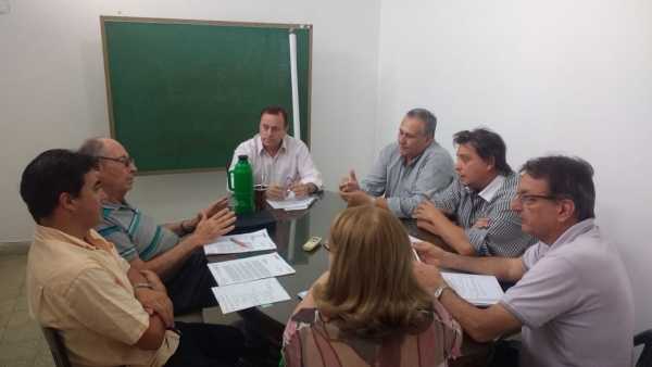 Nocturnidad: concejales y cabildantes reunidos analizan un proyecto de ordenanza