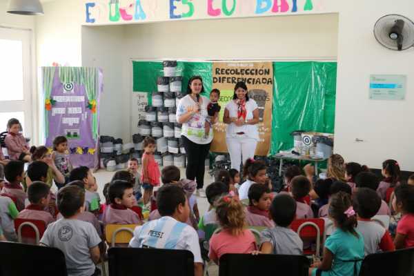 “Estamos muy cerca de nuestros vecinos, con hechos concretos que cambian su calidad de vida” aseguró Toledo.