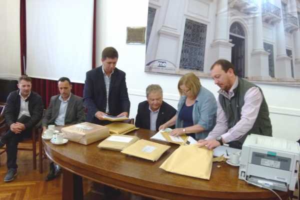 Meiners “Esta licitación aporta al avance de nuestra Área Industrial, la que permitirá a la ciudad seguir creciendo”