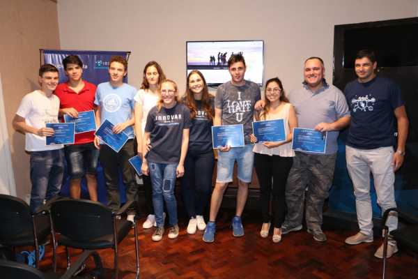  Pirola: “Poder colaborar para que nuestros jóvenes tengan más posibilidades es consecuencia natural de una manera de hacer”