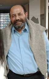 Raúl Cuevas y su hijo Marcos de Suyaña producciones estan en La Higuera (Bolivia)  para filmar la ruta del Che Guevara 