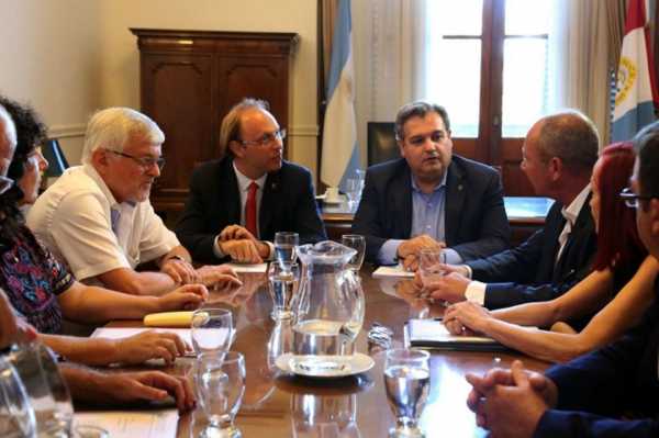 Novedades sobre los salarios de enero y cláusula gatillo Gobierno deSta Fe ¿Cuándo se cobra?.