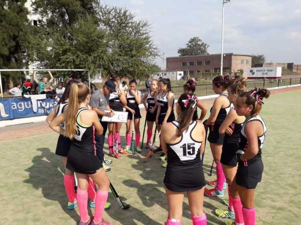 Alma Juniors comienza la pretemporada de hockey Se encuentra abierta la inscripción para cada una de las disciplinas del club.