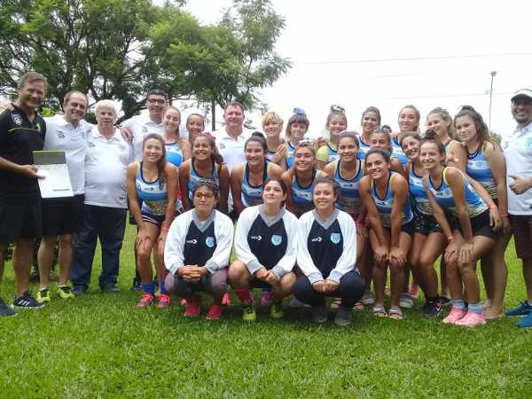 Exitoso campus del preseleccionado nacional de hockey social en Alma Juniors