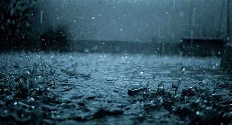 Ver video caudal de agua que esta pasando por debajo puente de hierro de CULULÚ