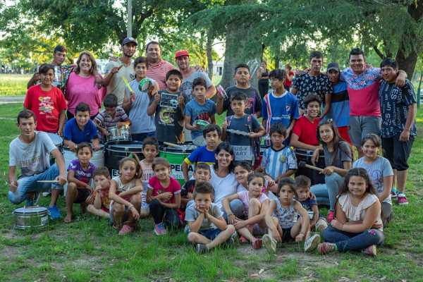 “La comparsa de La Orilla es un aporte para mejorar la calidad de vida de muchos”