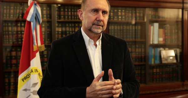 Habrá interna en el PJ y Omar Perotti sumó el apoyo del kirchnerismo La novedad se conoció esta noche, luego de que el sector de la expresidenta definiera su aval.