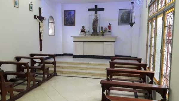 Meiners y Franconi visitarán la recientemente restaurada capilla del cementerio.