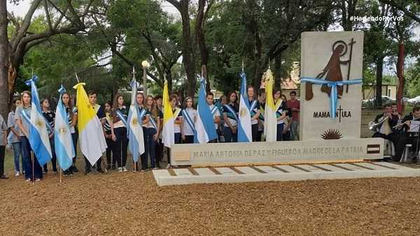 El coraje de las mujeres a lo largo de los siglos se manifiesta vivamente en la vida de Mama Antula hoy se realizó homenaje en Esperanza