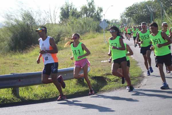 Maratón Cesar Olivera en Sto Tomé Patricia Ponce logró 1° Puesto en damas (ver 10 fotos)