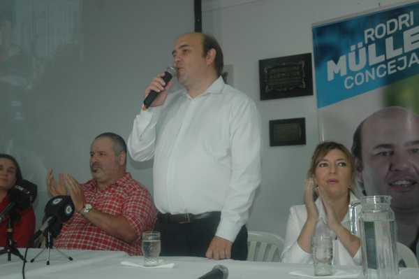 Rodrigo Müller presentó su lista de Concejales a la comunidad (ver 16 fotos)