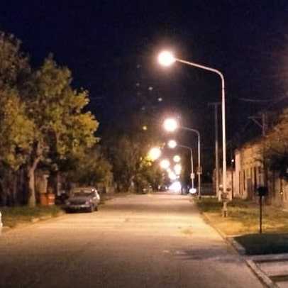 Calle Alem de Esperanza tiene nueva iluminación