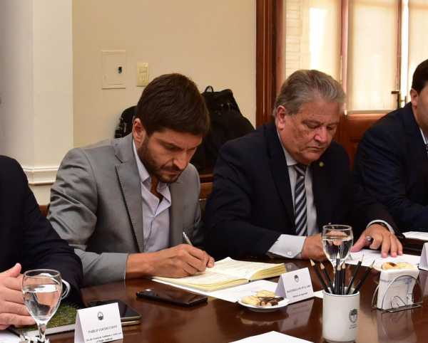 Carlos Fascendini‏ Esperanza tendrá un Centro Territorial de Denuncias confirmado por ministro de Seguridad Maxi Pullaro 