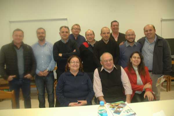 9 Candidatos a Concejales dieron sus plataformas en el Especial de FM 106,9 Aarón Castellanos desde el CICAE (18 fotos)