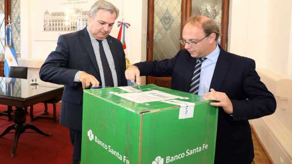 El nuevo Banco de Santa Fe se presentó para ser agente financiero de la provincia